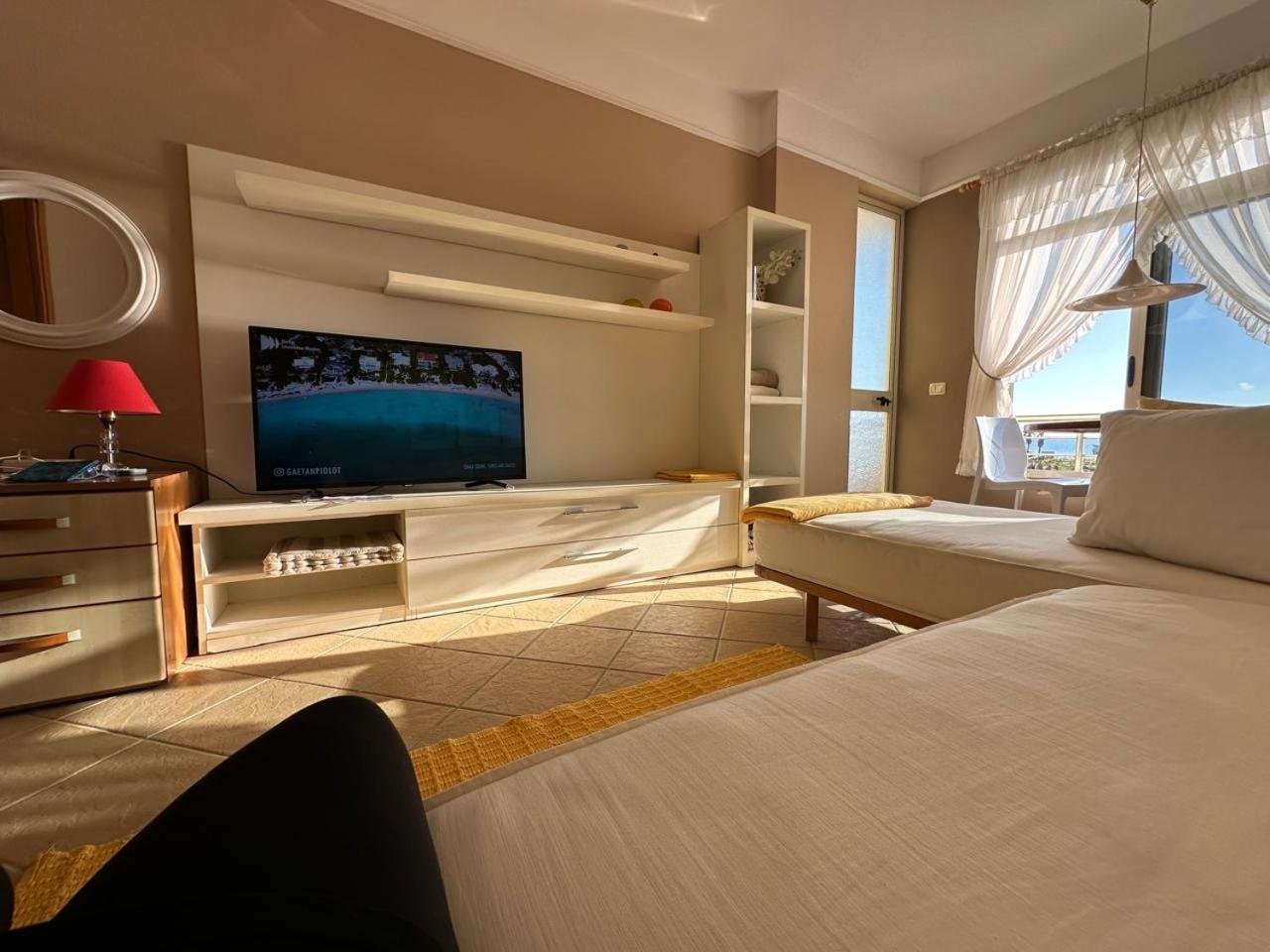 Beach View! Seaside Apartment ดูร์เรส ภายนอก รูปภาพ
